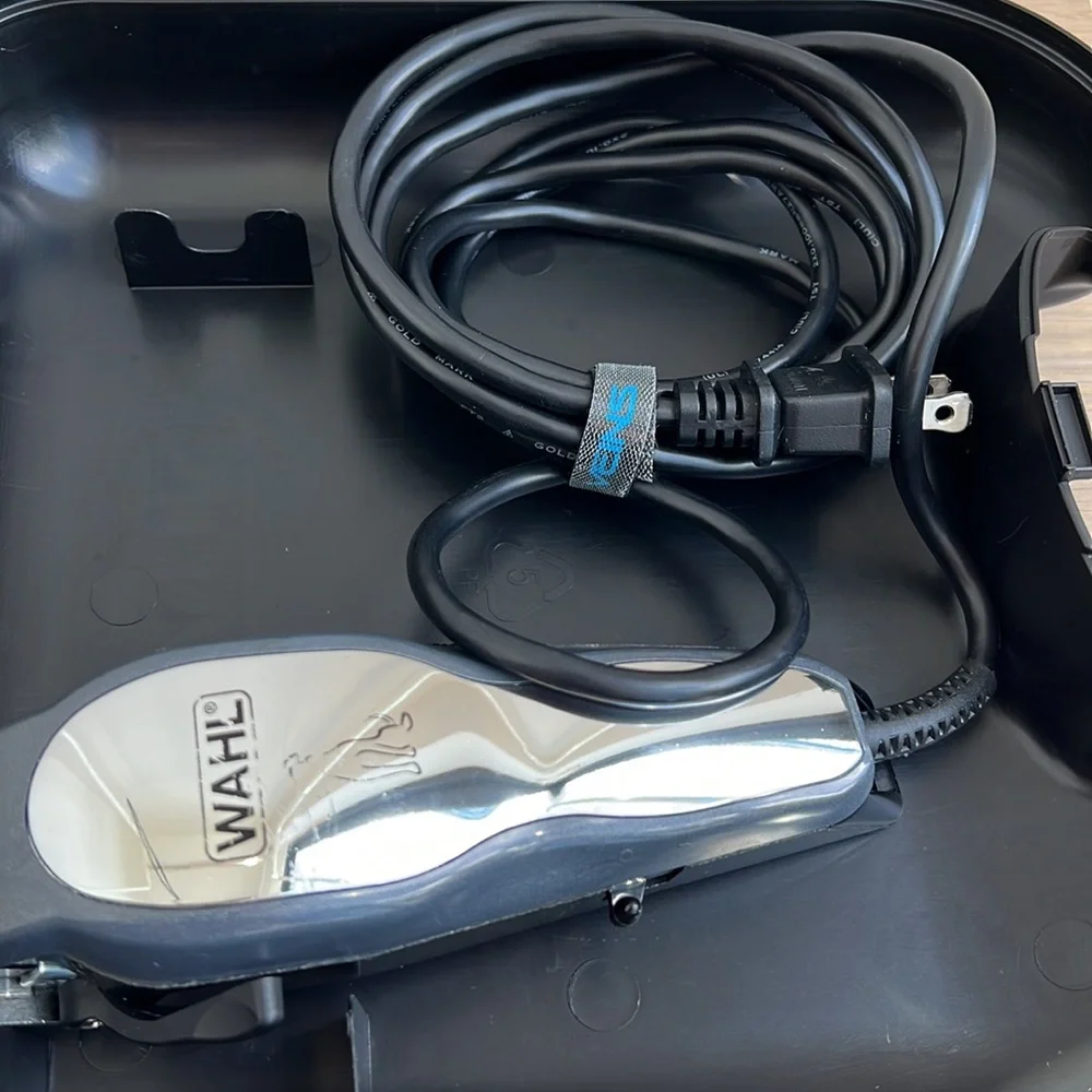 {Wahl} Pet-Pro, Complete Dog Hair Cutting Clipper Kit, Silver/Black